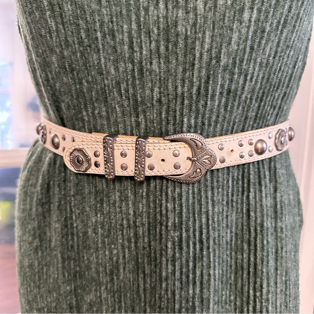 French Vintage • white leather studded belt